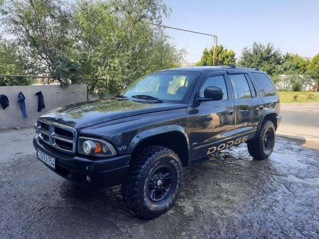 Dodge Durango, 1998 il, 5.2 L, 256 000 km