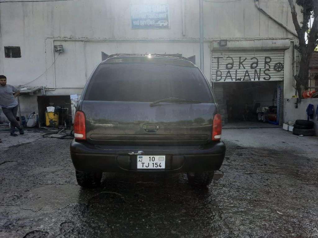 Dodge Durango, 1998 il, 5.2 L, 256 000 km