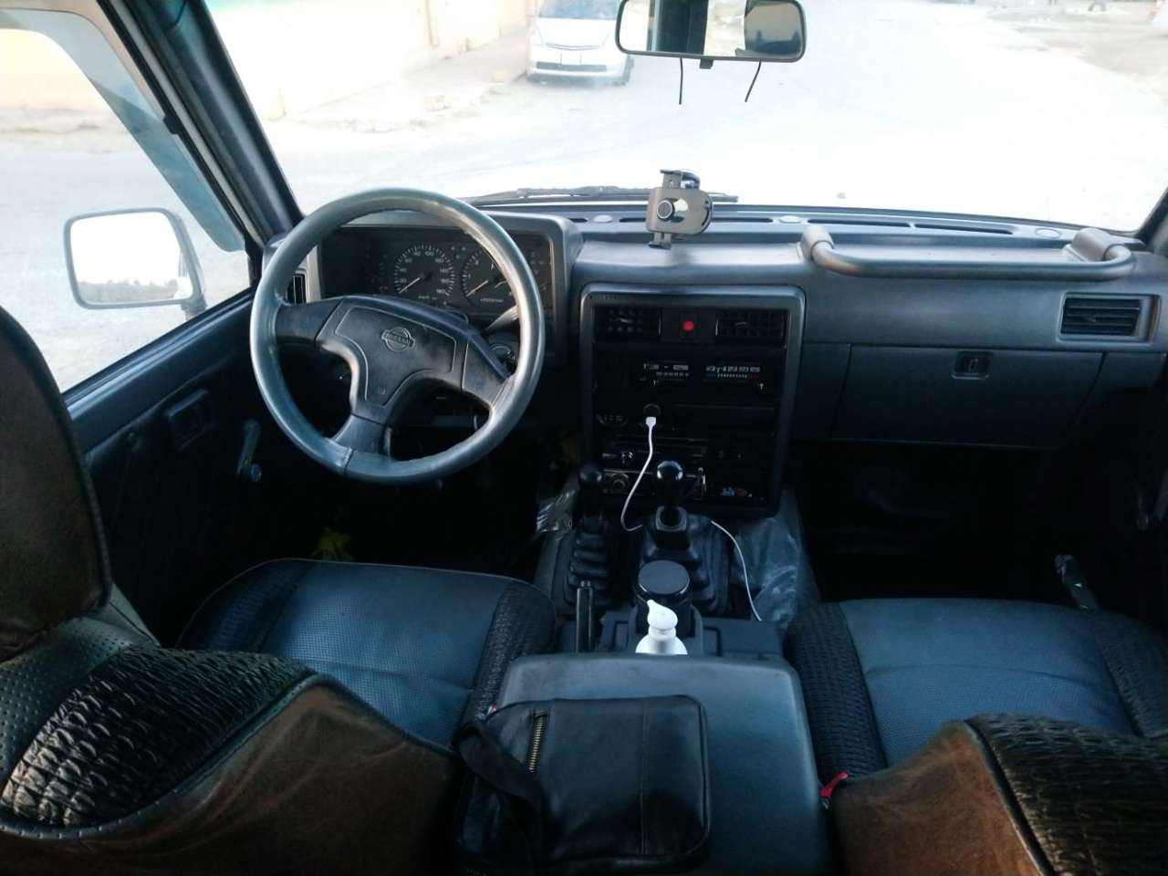 Nissan Patrol, 1995 il, 4.2 L, 600 000 km