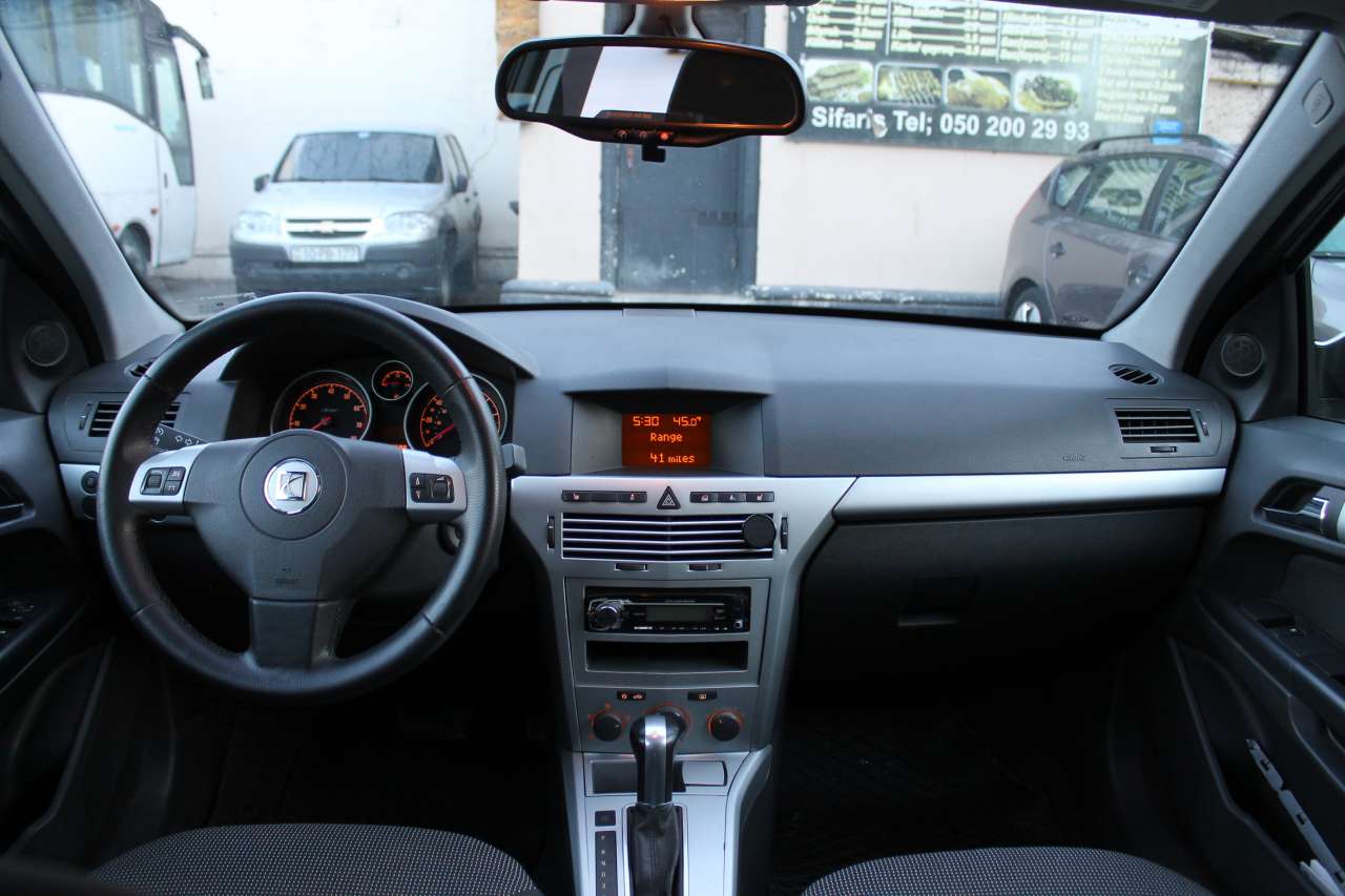 Opel Astra, 2008 il, 1.8 L, 132 000 km