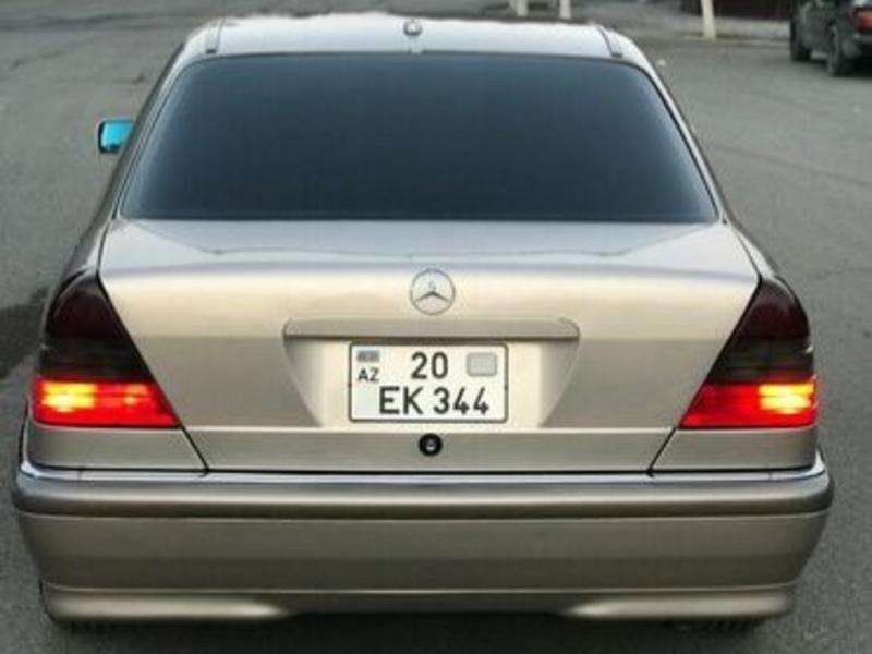 Mercedes C 230, 1999 il, 2.3 L, 250 500 km