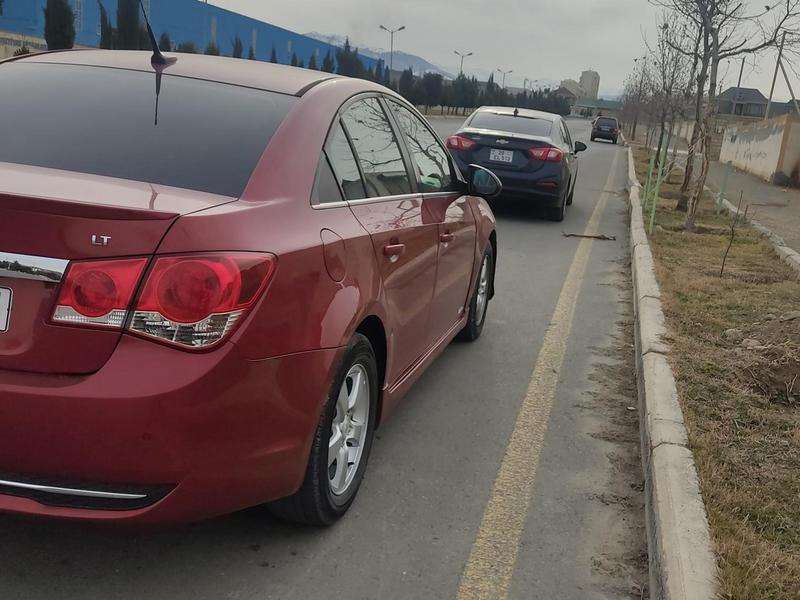 Chevrolet Cruze, 2011 il, 1.4 L, 186 000 km