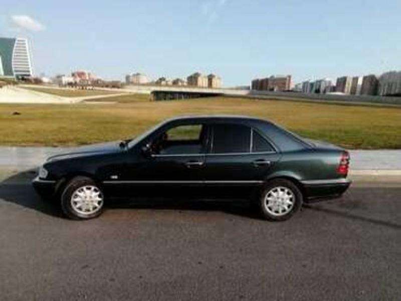 Mercedes C 240, 1999 il, 2.4 L, 320 000 km