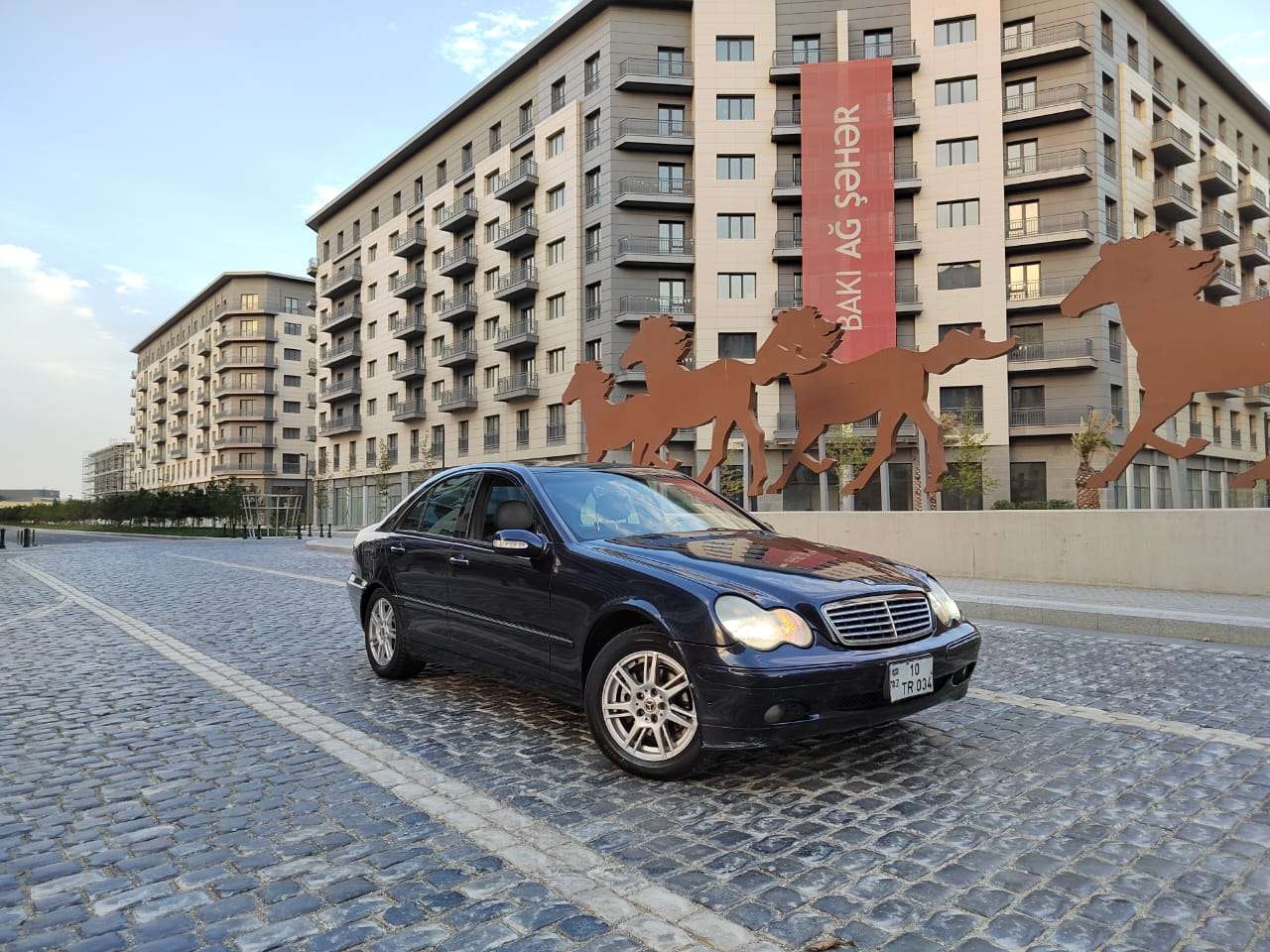 Mercedes C 240, 2001 il, 2.4 L, 460 000 km