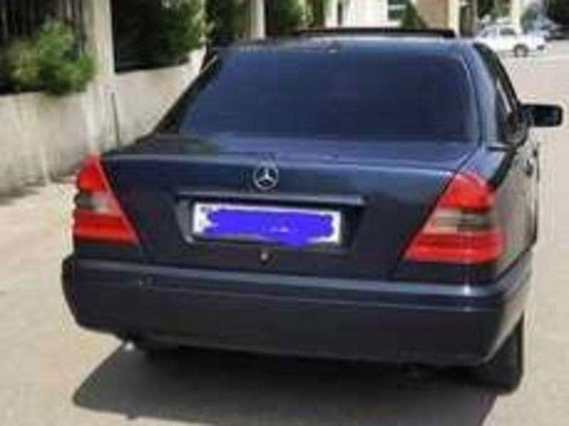 Mercedes C 180, 1996 il, 1.8 L, 392 185 km