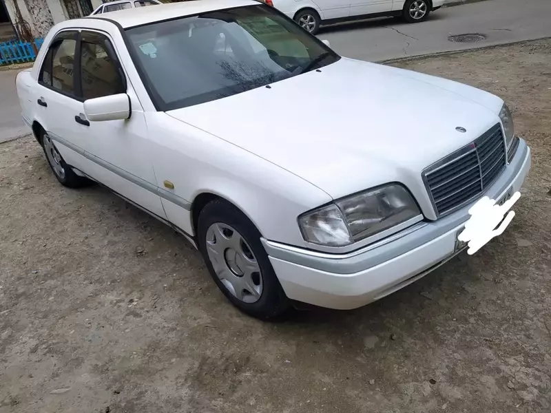 Mercedes C 180, 1995 il, 1.8 L, 44 000 km