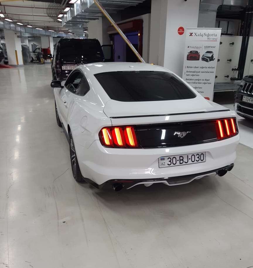 Ford Mustang, 2015 il, 2.3 L, 177 777 km