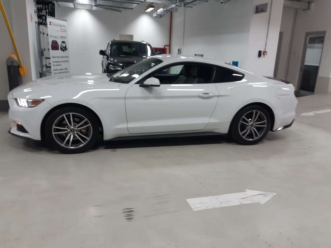 Ford Mustang, 2015 il, 2.3 L, 177 777 km