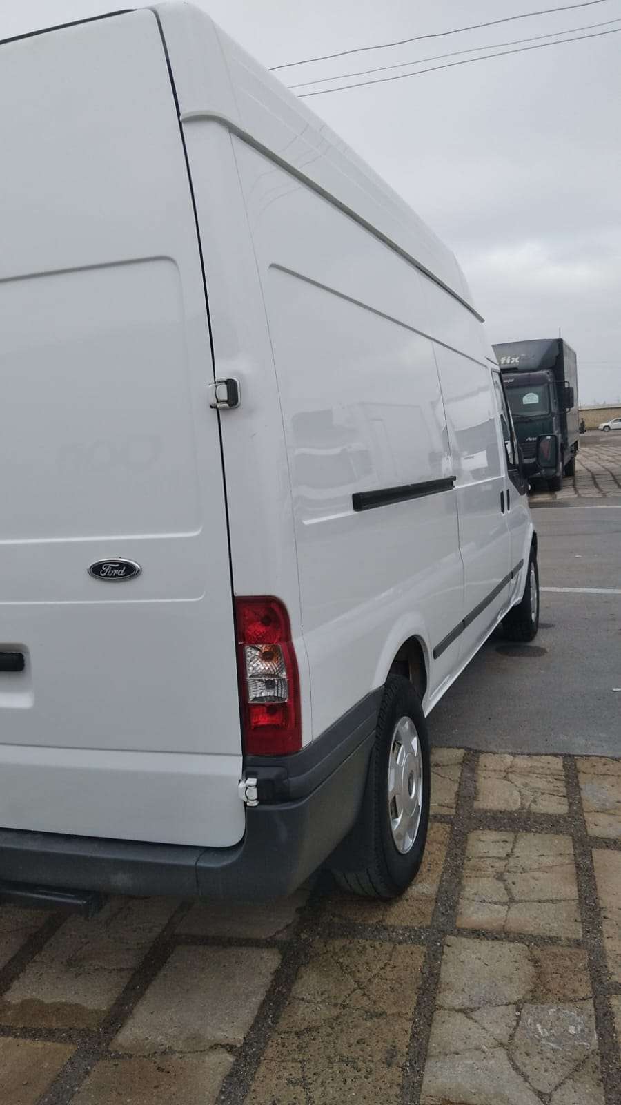 Ford Transit, 2008 il, 2.4 L, 147 000 km