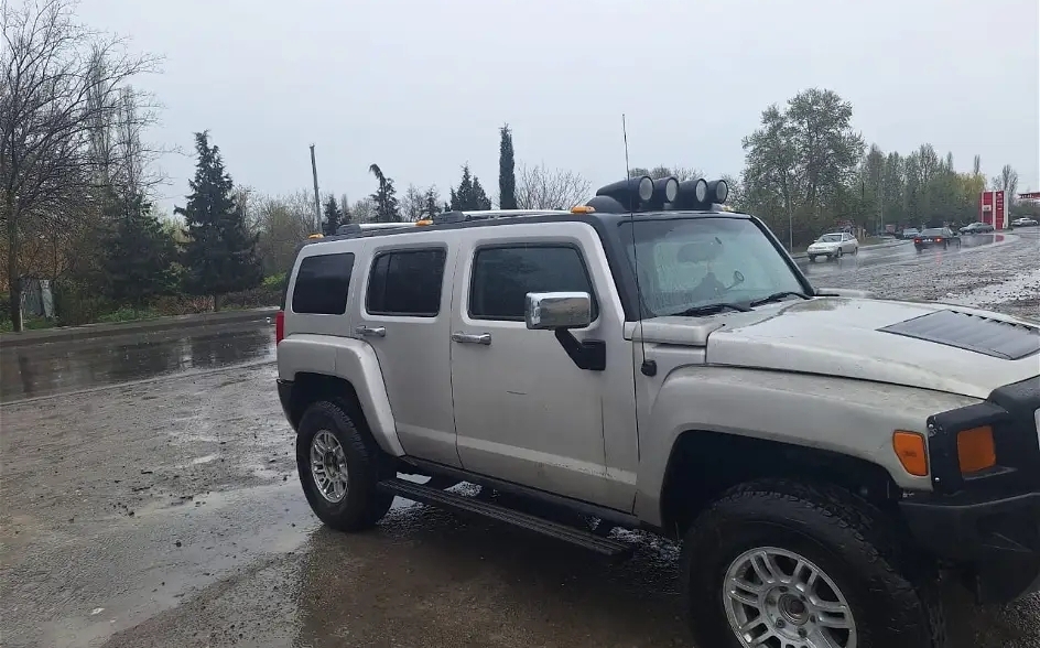 Hummer H3, 2005 il, 3.5 L, 223 000 km