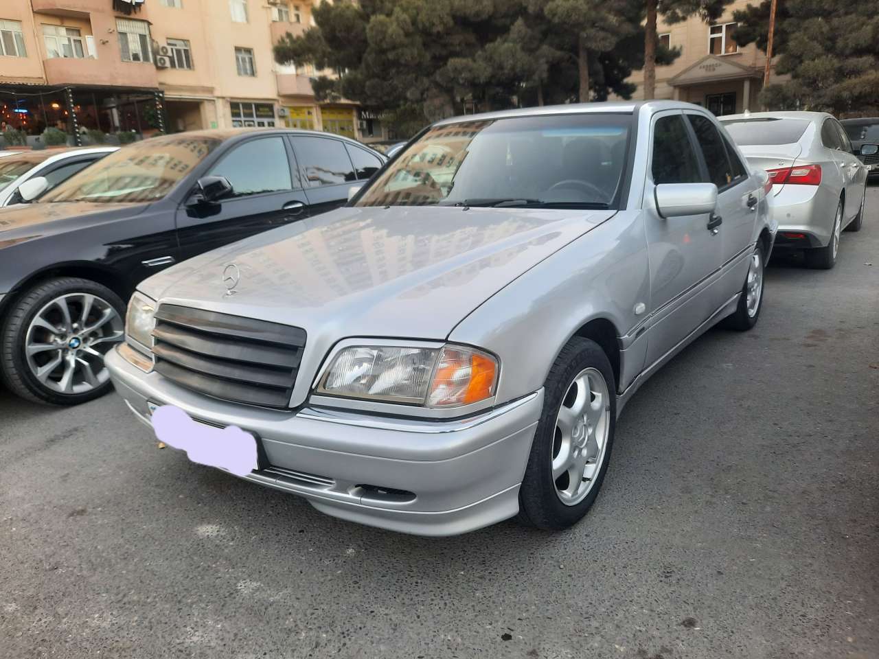 Mercedes C 240, 1998 il, 2.4 L, 377 000 km