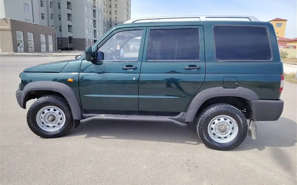 UAZ 3162, 2005 il, 2.7 L, 352 100 km