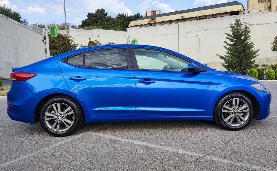 Hyundai Elantra, 2018 il, 2.0 L, 86 000 km