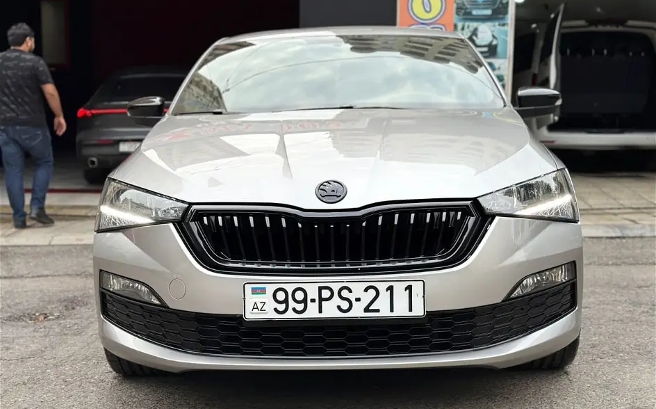 Skoda Rapid, 2021 il, 1.6 L, 125 000 km