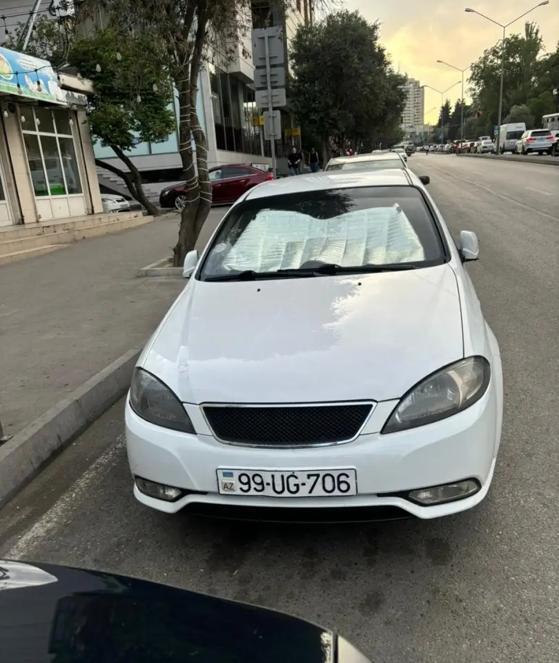 Daewoo Gentra, 2014 il, 1.5 L, 210 000 km