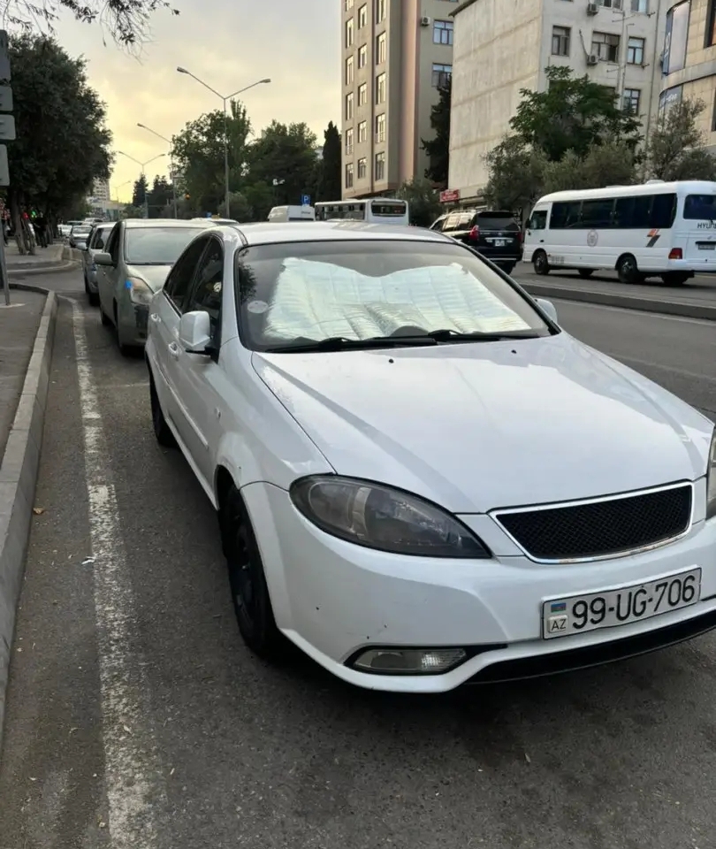 Daewoo Gentra, 2014 il, 1.5 L, 210 000 km