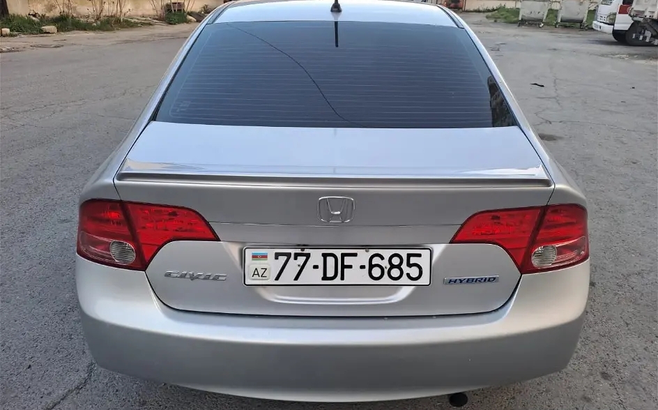 Honda Civic, 2008 il, 1.3 L, 378 000 km