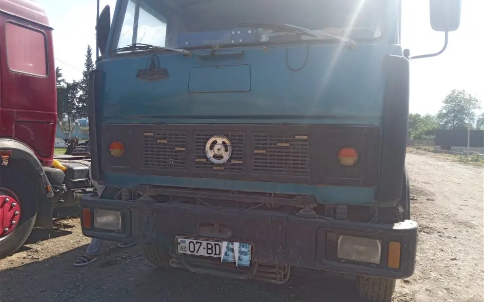 MAZ 5549, 1989 il, 11.0 L, 100 000 km