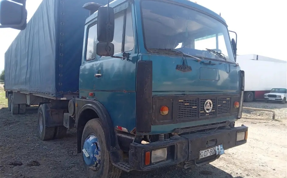 MAZ 5549, 1989 il, 11.0 L, 100 000 km