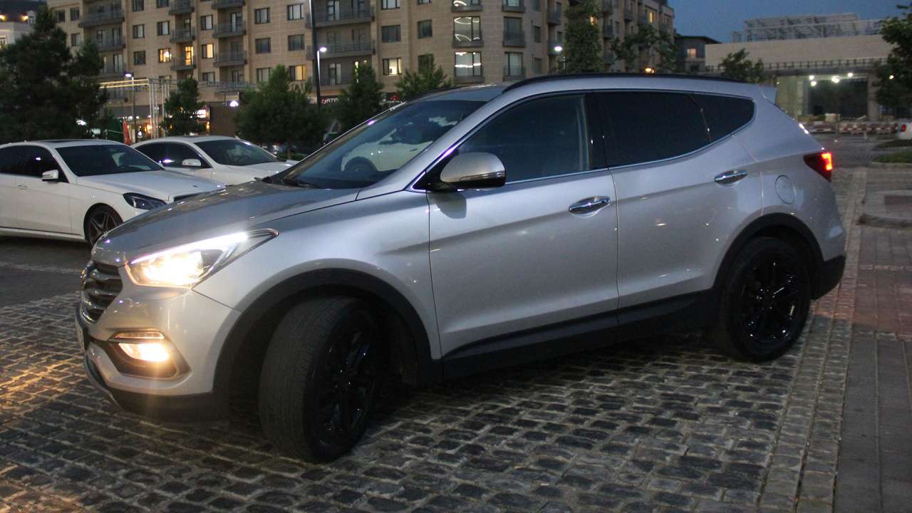 Hyundai Santa Fe, 2015 il, 2.0 L, 188 000 km