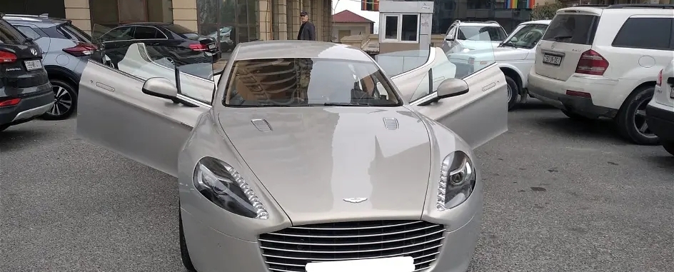 Aston Martin Rapide, 2013 il, 5.9 L, 35 000 km