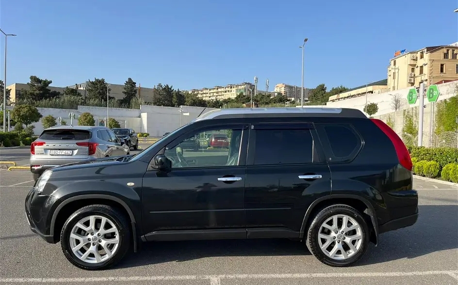 Nissan X-Trail, 2013 il, 2.5 L, 160 000 km