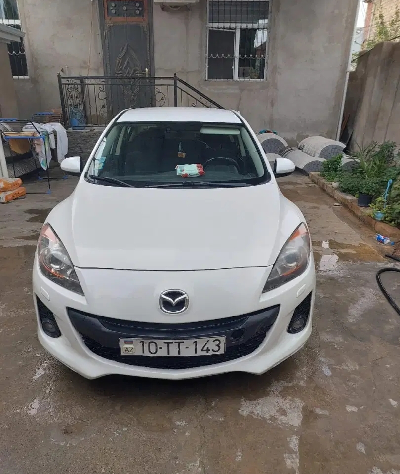 Mazda 3, 2012 il, 1.6 L, 380 000 km