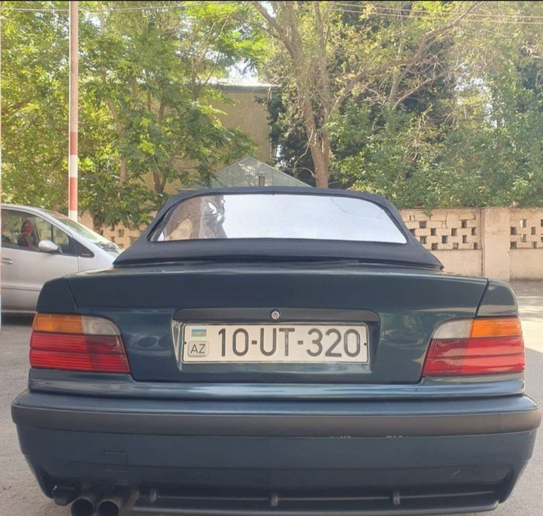 BMW 328, 1996 il, 2.8 L, 366 000 km