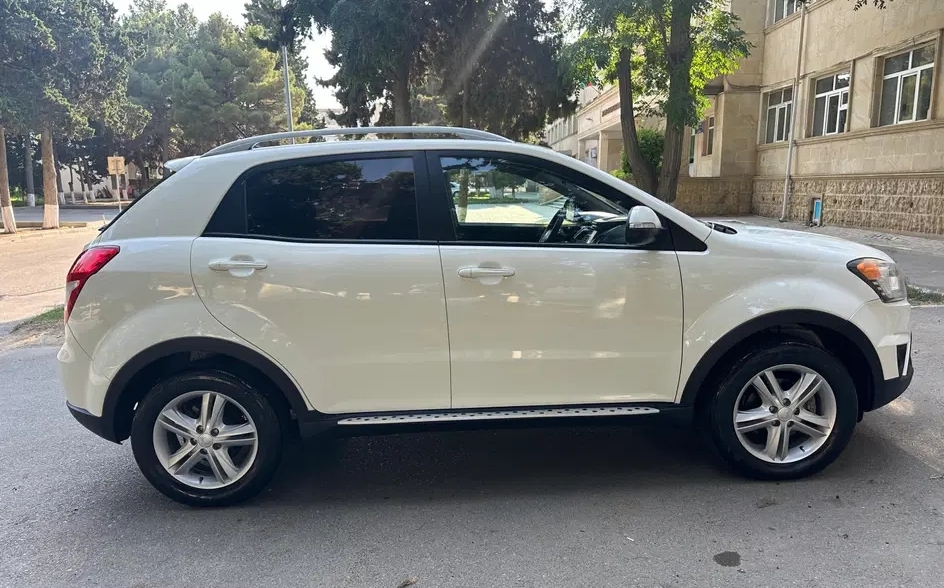 Ssang Yong Korando, 2014 il, 2.0 L, 181 407 km