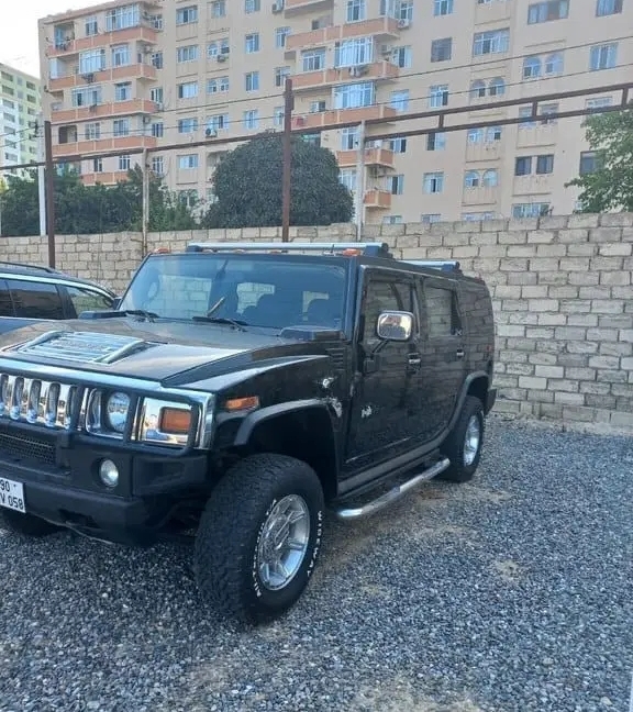 Hummer H2, 2004 il, 6.0 L, 175 000 km