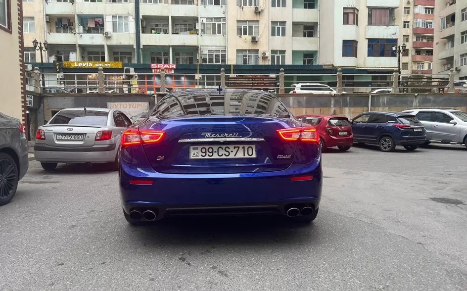 Maserati Ghibli, 2015 il, 3.0 L, 85 000 km