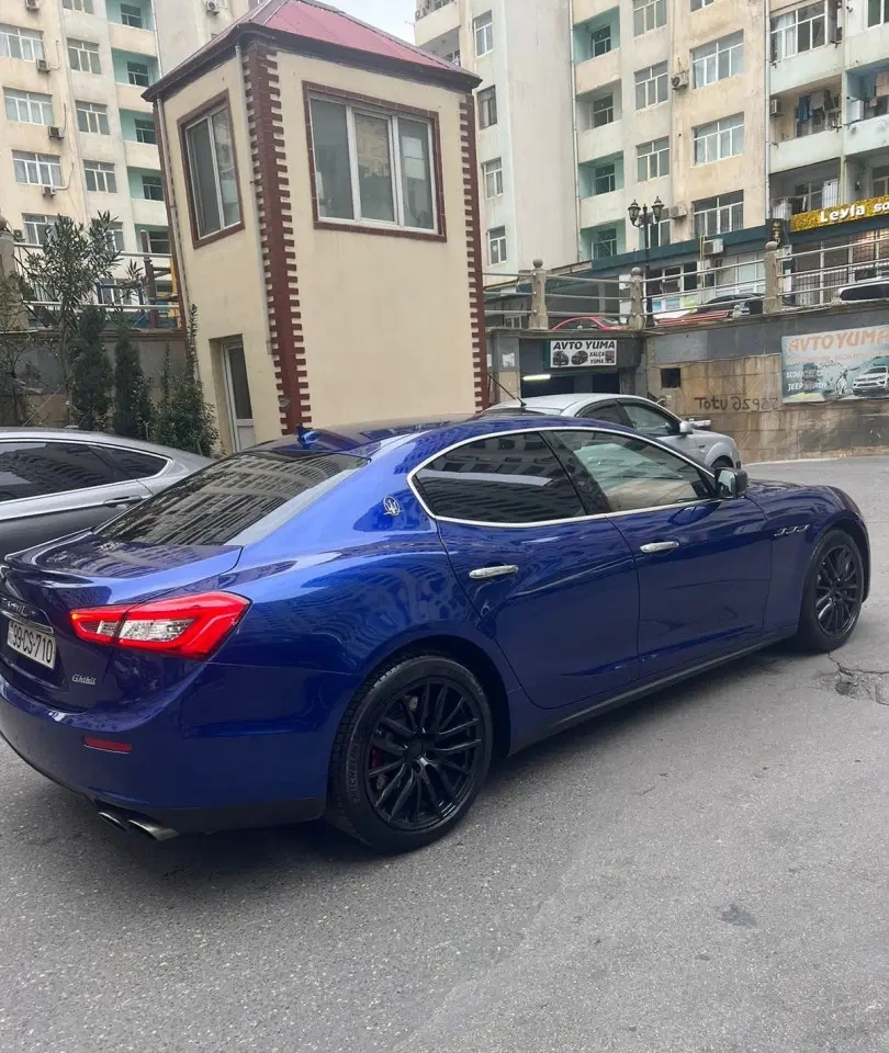 Maserati Ghibli, 2015 il, 3.0 L, 85 000 km