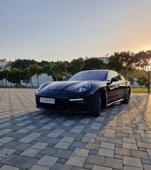 Porsche Panamera, 2014 il, 3.0 L, 130 000 km