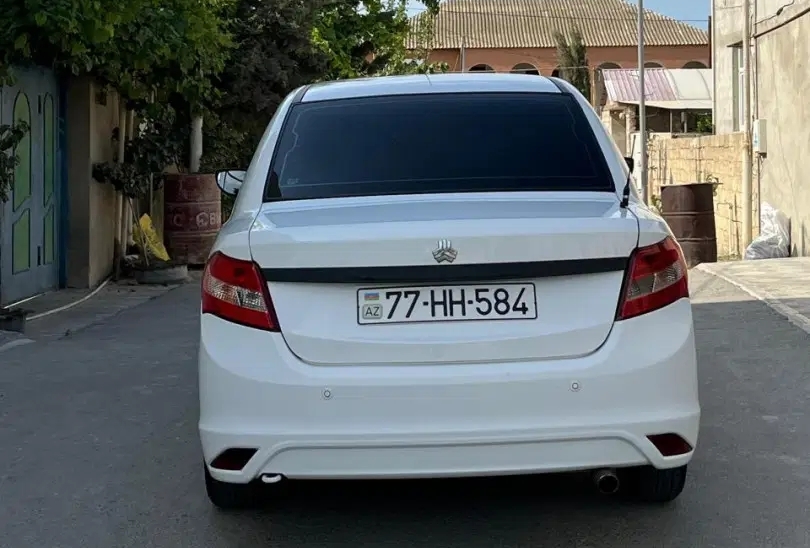 Saipa Saina, 2018 il, 1.5 L, 194 000 km