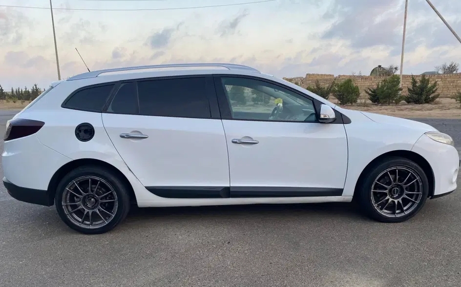 Renault Megane, 2010 il, 1.5 L, 400 000 km