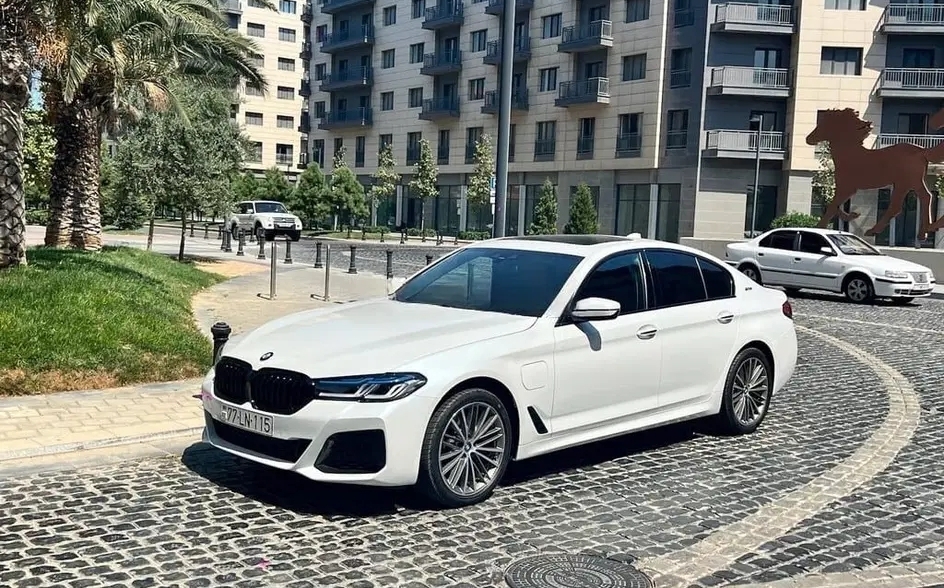 BMW 530, 2018 il, 2.0 L, 86 000 km