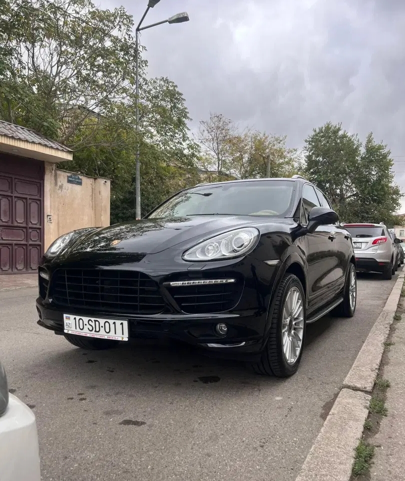 Porsche Cayenne, 2014 il, 3.6 L, 97 000 km