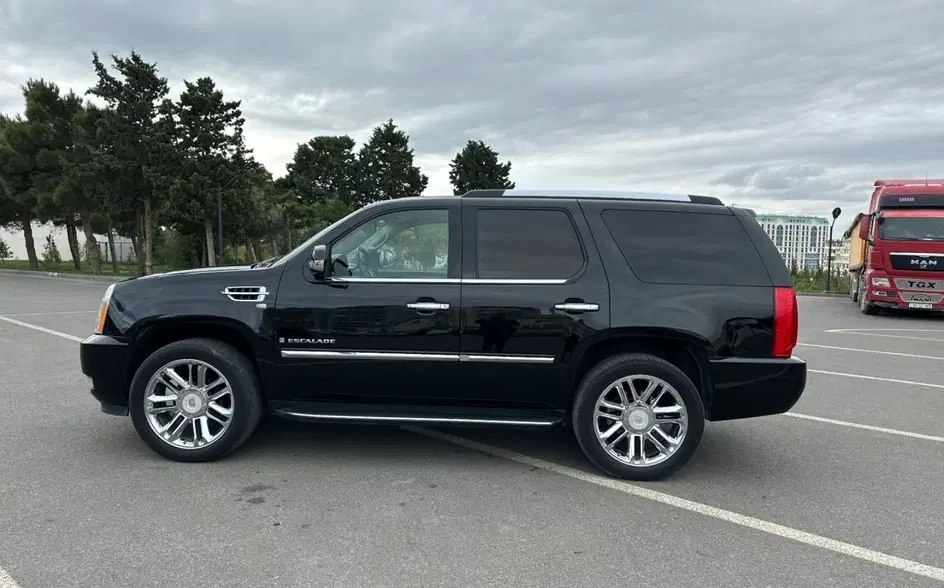 Cadillac Escalade, 2006 il, 6.2 L, 199 000 km