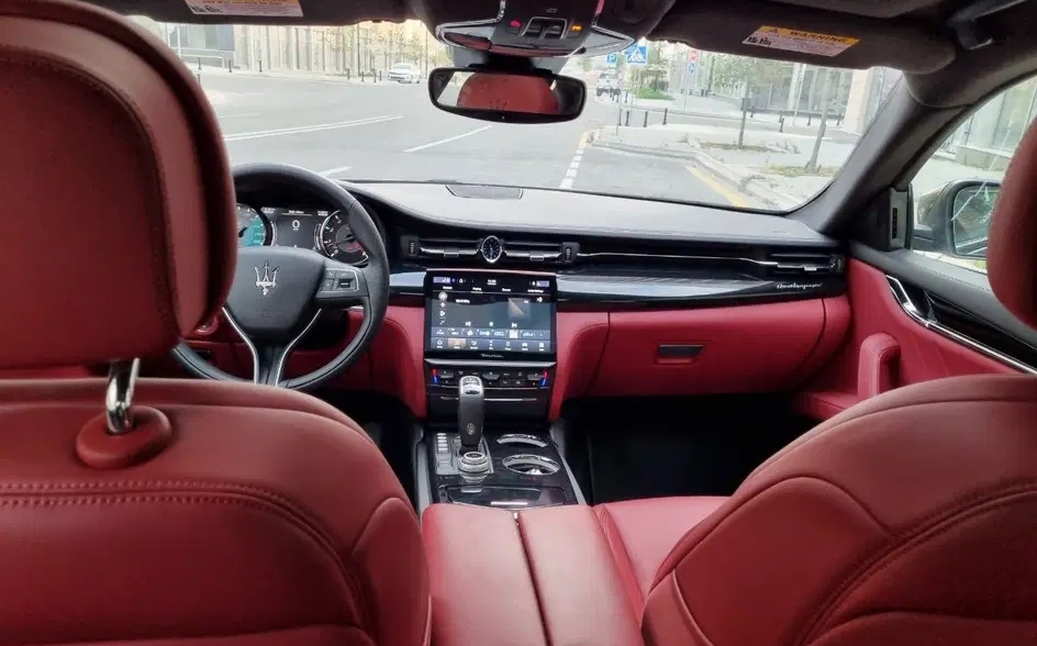 Maserati Quattroporte, 2022 il, 3.0 L, 12 200 km