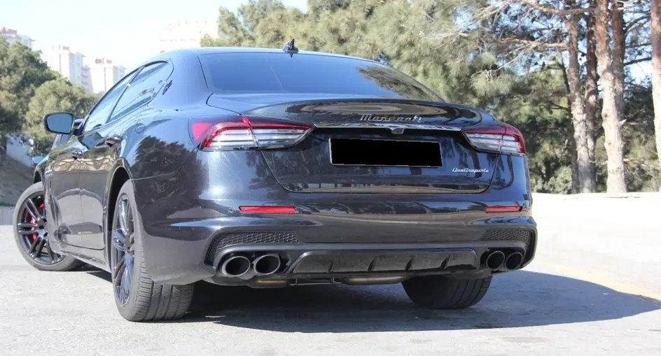 Maserati Quattroporte, 2022 il, 3.0 L, 12 200 km