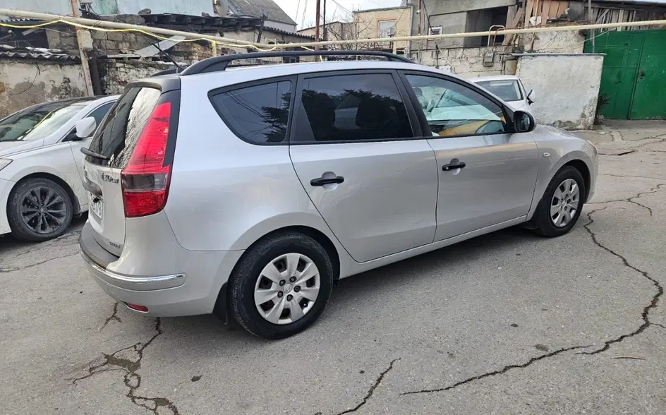 Hyundai i30, 2008 il, 1.6 L, 350 015 km