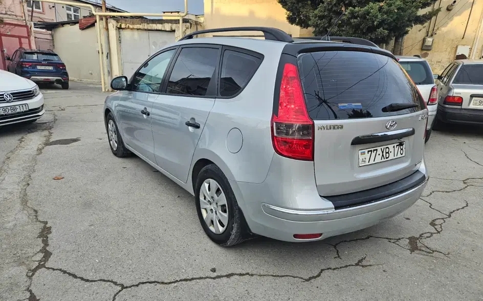 Hyundai i30, 2008 il, 1.6 L, 350 015 km