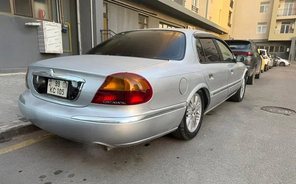 Lincoln Continental, 1998 il, 4.6 L, 250 000 km