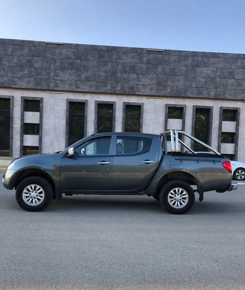 Mitsubishi L200, 2008 il, 2.5 L, 350 141 km