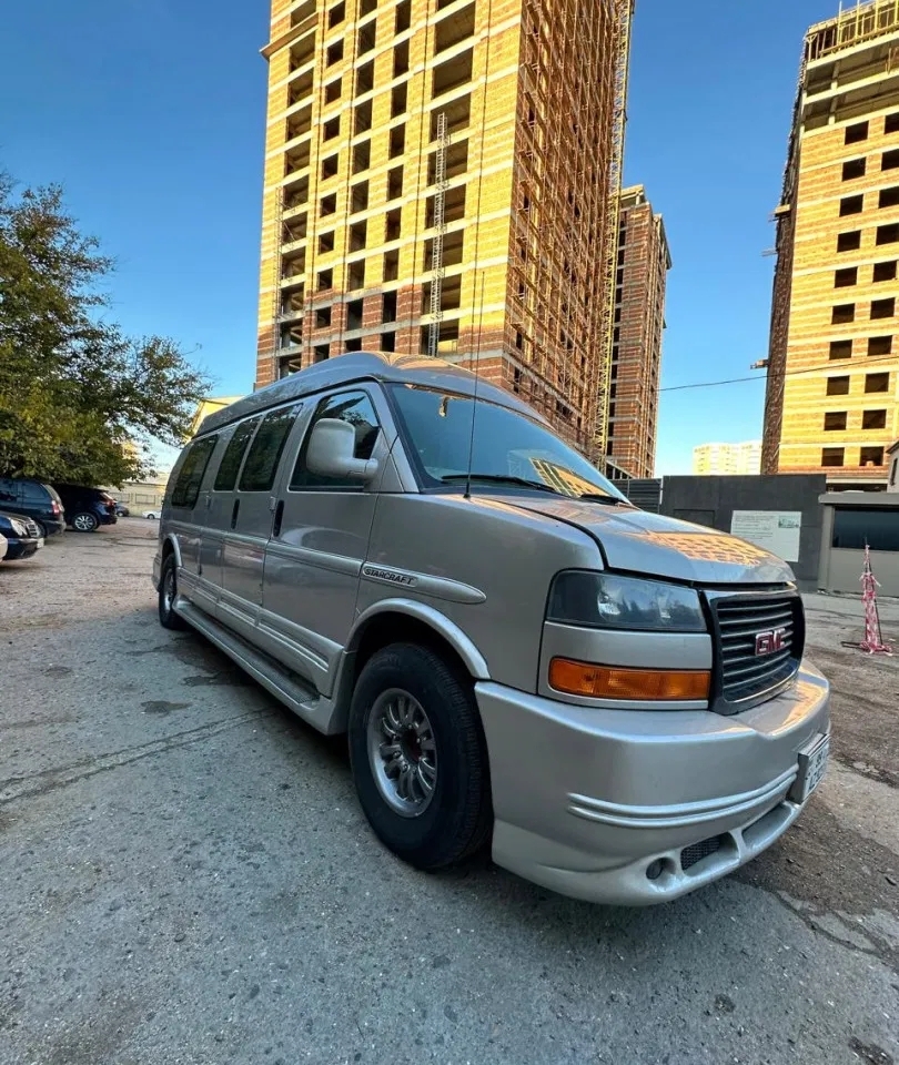 GMC Savana, 2007 il, 6.0 L, 77 466 km