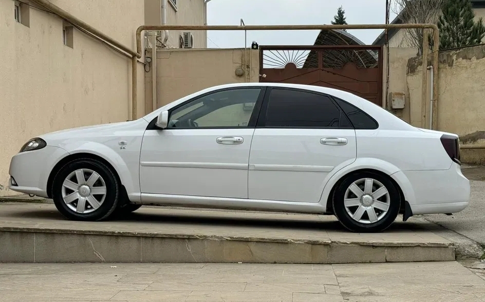 Daewoo Gentra, 2014 il, 1.5 L, 168 733 km