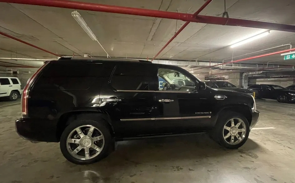 Cadillac Escalade, 2007 il, 6.2 L, 196 000 km