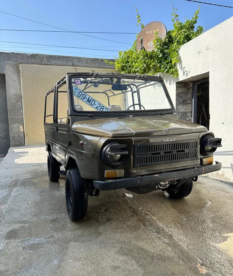 LuAz 969, 1991 il, 0.9 L, 100 000 km