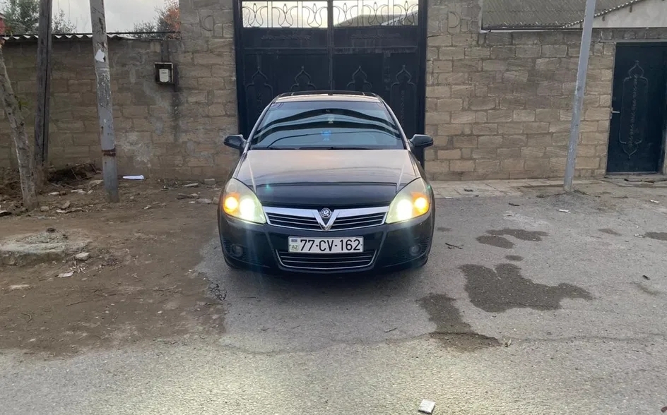 Saturn Astra, 2008 il, 1.8 L, 160 000 km