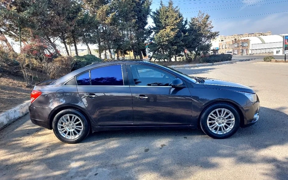 Chevrolet Cruze, 2015 il, 1.4 L, 215 000 km